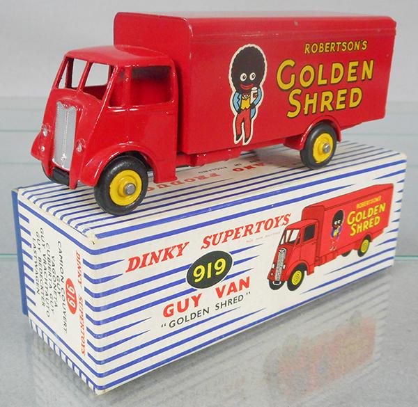 DINKY 919 GUY GOLDEN SHRED VAN (1 of 2)