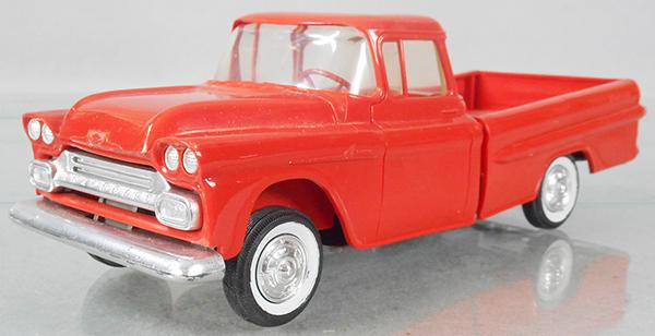 SMP 1958 CHEVROLET APACHE PICK UP (1 of 2)