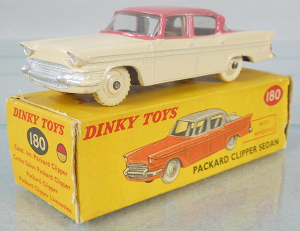 DINKY 180 PACKARD CLIPPER (1 of 2)