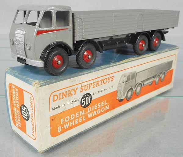 DINKY 501 FODEN WAGON (1 of 2)