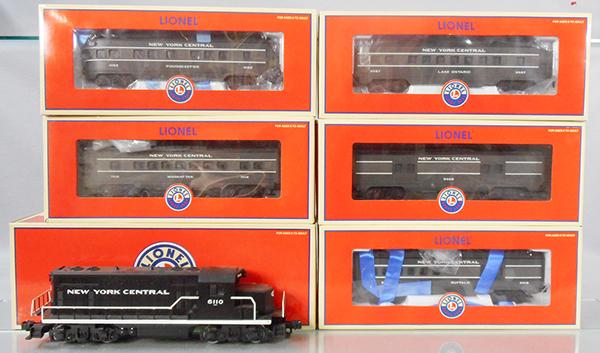 LIONEL NYC TRAIN SET (1 of 1)