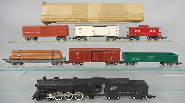 AMERICAN FLYER TRAIN SET (1 of 2)