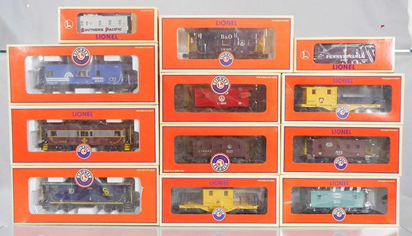 12 LIONEL CABOOSES (1 of 1)