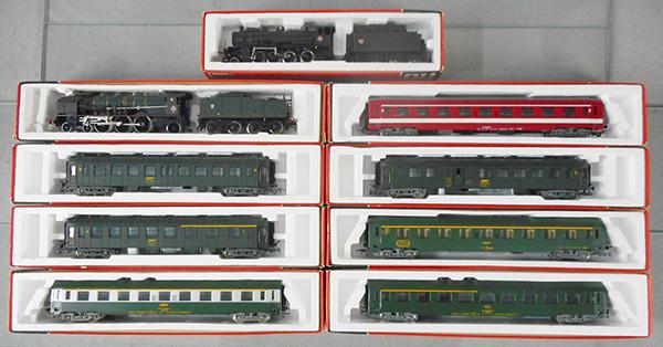 2 JOUEF FRENCH TRAIN SETS (1 of 1)