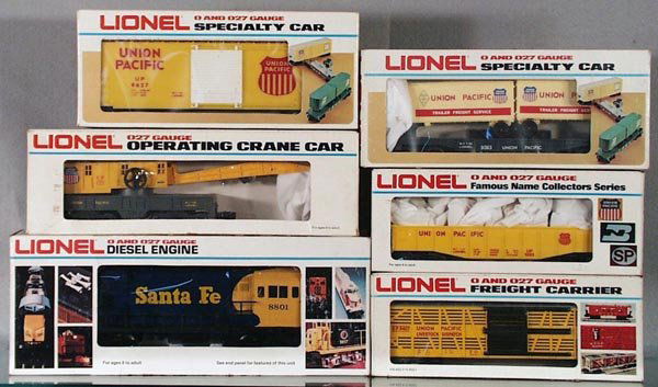LIONEL TRAIN SET: O ga, 18801 SF U36B diesel w/cars 6510, 9627, 9407, 9283, 9383, orig boxes minor wear, C8.