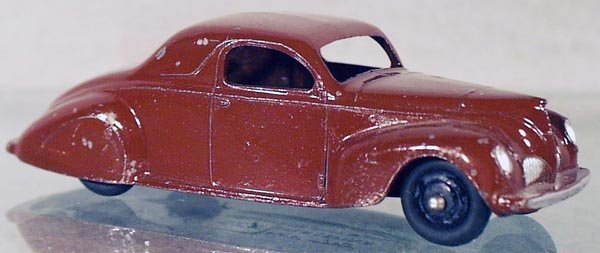 DINKY 39C LINCOLN ZEPHYR: brown, C5-6.