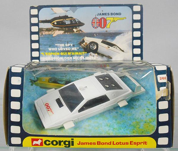 CORGI 269 JAMES BOND LOTUS ESPRIT: working, missing missiles, orig box & insert worn, C8.