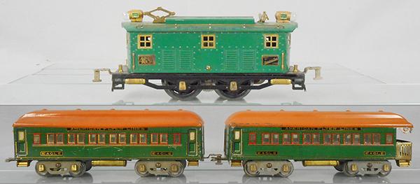 AMERICAN FLYER 1482 THE EAGLE TRAIN SET: std ga, 4684 loco, green, w/litho tin irridescent green cars w/orange roofs, 4151 Eagle Pullman, 4152 Eagle obsv, orig boxes minor wear, orig set box worn, C6-8.