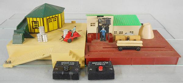 2 AMERICAN FLYER ACCESSORIES: S ga, 779 oil drum loader, 23796 saw mill, both have buttons, C6-7.