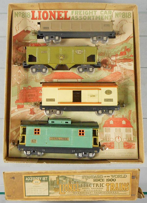 LIONEL 818 ACCESSORY SET: O ga, 812 gondola, 816 hopper, 814 auto-box, 817 caboose, orig box & insert minor wear, C6-7.