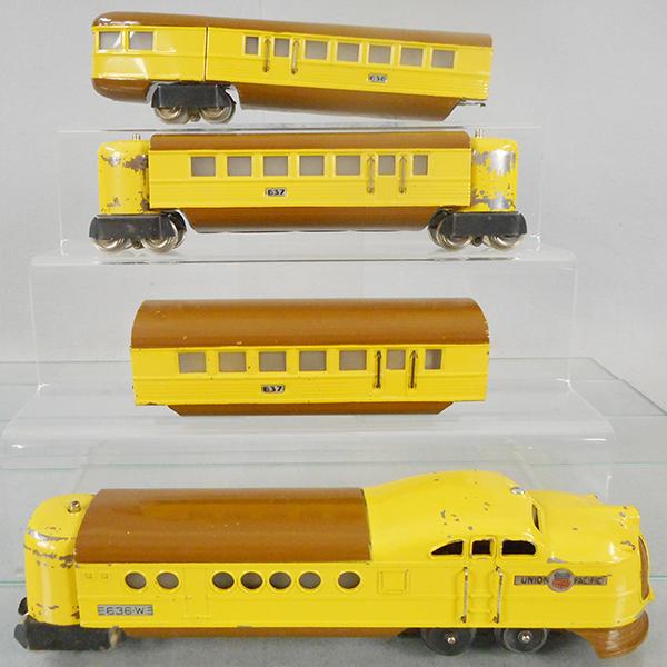 LIONEL 299W CITY OF DENVER TRAIN SET: O ga, 636W YC loco, 2 #637 coaches, 638 obsv, paint worn on vestibules, orig boxes & set box minor wear, 1 coach box missing an end flap, C6-8.