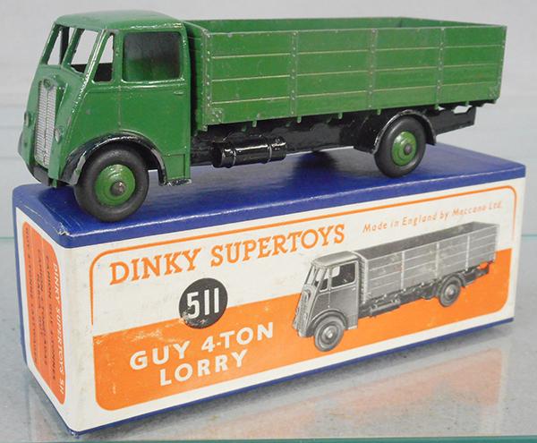 DINKY 511 GUY 4-TON LORRY: green w/black chassis, green hubs, orig box minor wear, C7.