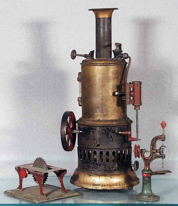 WEEDEN STEAM ENGINE: 11 in tall, whistle broken, heavy wear from usage, w/2 accessories, C4-5.