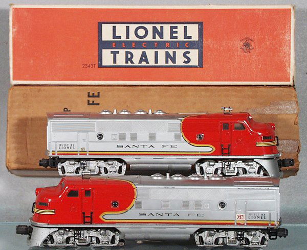 LIONEL 2343 SF AA UNIT: O ga, 2343P A unit, large red GM decal, 2343T A unit, small black GM decal, both are screentops, nose decals chipped, orig boxes incom & some graffiti, C5.