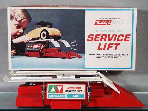 BUDDY L SERVICE LIFT: plastic & tin, battery operated, working, orig box, C8-9.