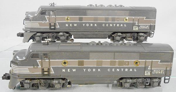 LIONEL 2333 NYC AA DIESELS: O ga, 2333P & 2333T, screen tops, C7-8.