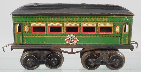 HAFNER ILLINOIS CENTRAL COACH: O ga, litho tin, some minor bends overall, ca 1916, C6-7.