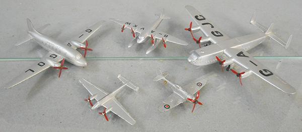 5 DINKY AIRPLANES: 705 Viking, 700 Sea Plane, 704 York, 730 Tempest, 731 twin-engine Fighter, C6-8.