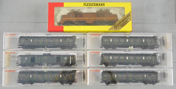 FLEISCHMANN SPECIAL ISSUE LOT: HO ga, 2-rail, 91-4372 Dutch anniversary loco, 5084B, 5085B & 5086B Belgian coaches, 5085F, 5086F & 5087F French coaches, orig boxes & inserts, C9.