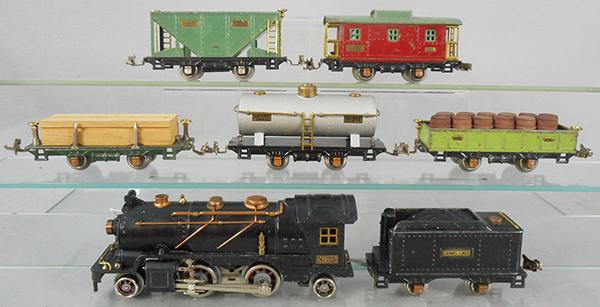 LIONEL TRAIN SET: O ga, 261 loco, frame repainted, 257T tender, 831 lumber car, 804 tank, restored, 902 gondola w/barrels, 803 hopper, 807 caboose, C4-5.