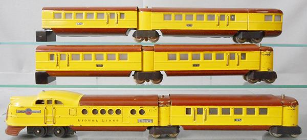 LIONEL 299W CITY OF DENVER TRAIN SET: O ga, yellow & dark brown, 636W loco, 4 #637 coaches, 1 vestibule missing plunger mechanism, 638 obsv, orig boxes, loco box complete, all others incom, orig set box worn, C6-8.