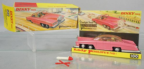 DINKY 100 LADY PENELOPE'S FAB 1: pink, front missile not working, rear missiles working, orig box & insert, 1 end flap missing its tuck flap, C8.