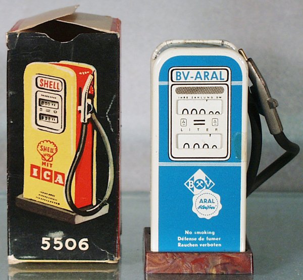 SCHUCO 5506 PHANOMENAL ARAL TANK: orig box worn, C7.