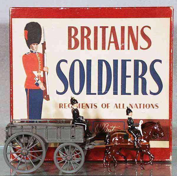BRITAINS 146 ROYAL ARMY SERVICE CORPS WAGON: some oxidation on wagon axles, orig box worn, C7-8.