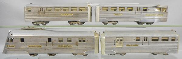 AMERICAN FLYER BURLINGTON ZEPHYR: O ga, 9910 power car, corrosion on side of loco, die cast exhaust fatiguing, 9911 mail car, 9913 coach, 9912 obsv, minor decal wear, w/unmarked orig set box, C5-6.