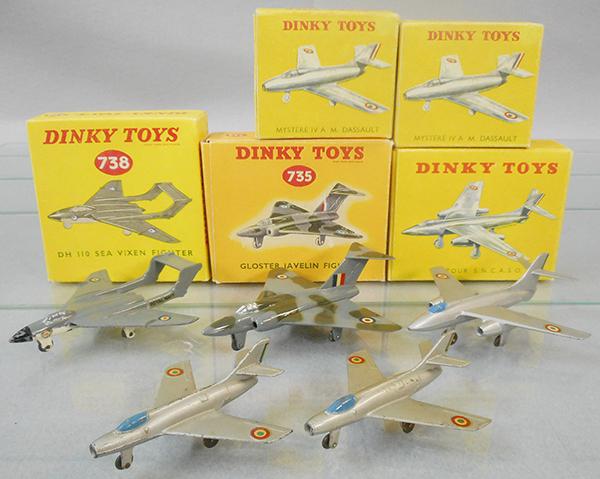 5 DINKY AIRPLANES: 738 Sea Vixen, 735 Gloster Javelin, 60B Vautour, 2 #60A Mystere, all boxes are reproductions, C5-7.