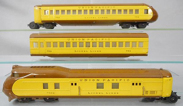 LIONEL K7721 CITY OF PORTLAND TRAIN SET: O ga, 752E loco, 753 Pullman, 754 obsv, yellow & brown, orig boxes & set box minor wear, C6-7.