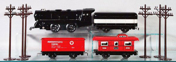 MARX SPARKLING TRAIN SET: O ga, Loco, litho tin, windup working, w/3 cars, track & telegraph poles, orig box & inserts, C8-9.