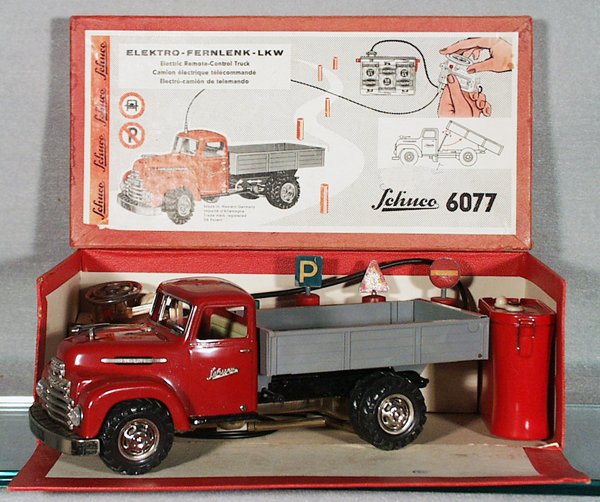 SCHUCO 6077 ELEKTRO FERNLENK LKW: complete w/accessories, orig box minor wear, C7-8.