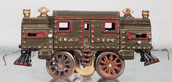 IVES 3200 LOCO: O ga, painted cast iron, green, loco re-riveted back together, paint worn off wheel spokes, replaced pick up in old style, C5-6.
