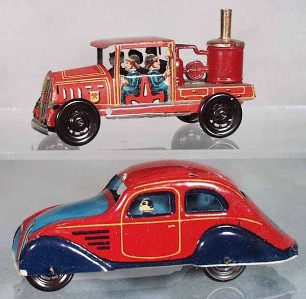 2 PAYA AUTOS: lithographed tin, Fire Engine, 4 in long, Airflow, 4 3/4 in long, both are originals - not reissues, C7-8.