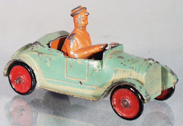 TOOTSIETOY 5102 UNCLE WALT'S CAR