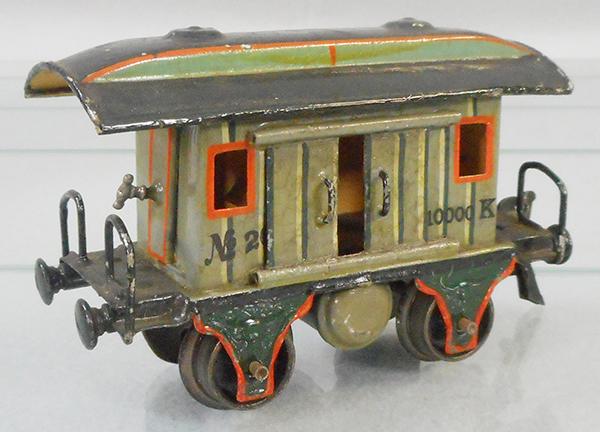 MARKLIN 1823 GOODSWAGEN (1 of 2)