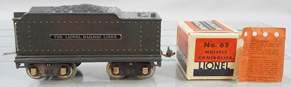 LIONEL 385TW SET (1 of 3)