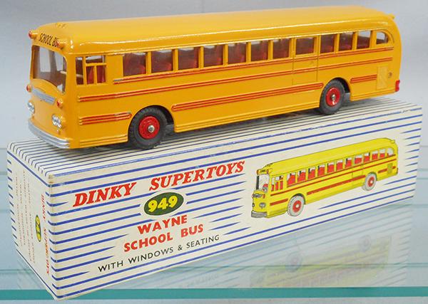 DINKY 949 WAYNE SCHOOL BUS (1 of 2)