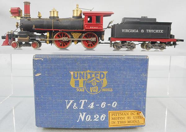 UNITED V&T LOCO & TENDER (1 of 2)
