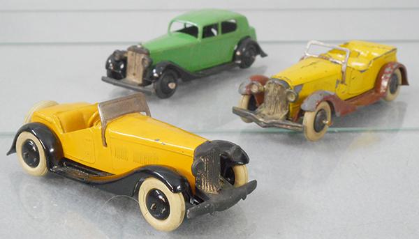 3 DINKY VEHICLES (1 of 2)