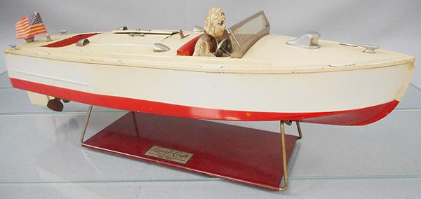 LIONEL 43 PLEASURE BOAT (1 of 2)