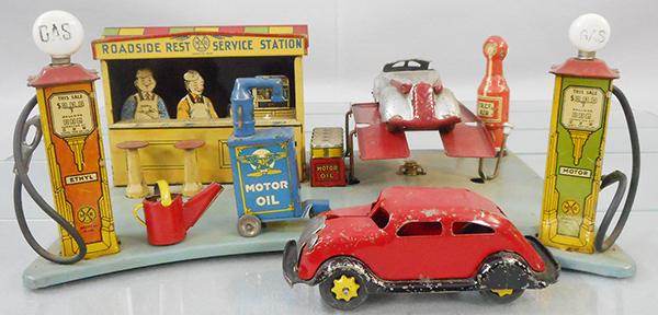 MARX ROADSIDE REST SERVICE STATION (1 of 2)