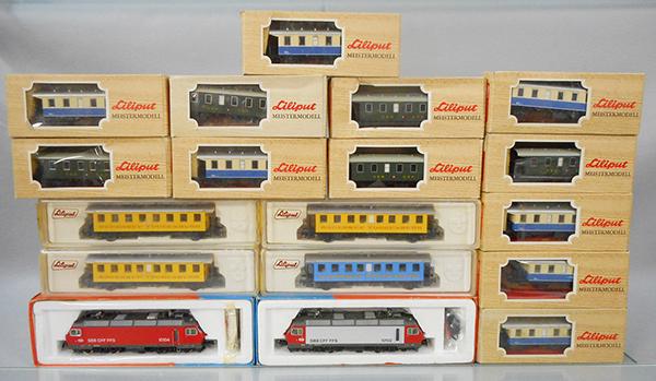 ROCO & LILIPUT SWISS TRAIN SET (1 of 1)