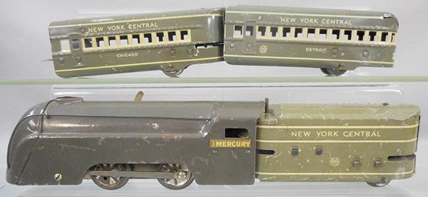 MARX TRAIN SET (1 of 3)