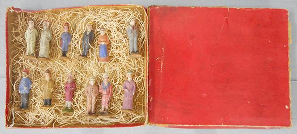 BING TRAIN STATION FIGURES (1 of 1)