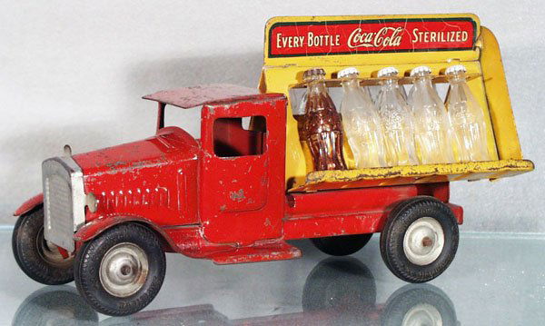 METALCRAFT COCA COLA TRUCK: painted pressed steel, w/10 glass bottles, minor decal wear, 11 in long, C4-5.