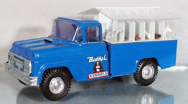BUDDY L KENNEL TRUCK: painted pressed steel & plastic, 13 in long, C8.