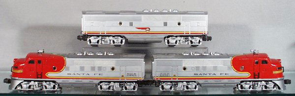 LIONEL 2343 SF F3 ABA: O ga, battery box clean, screen tops, power A has dent on roof, both nose decals alligatored, C6-7.