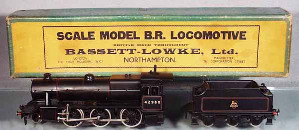 BASSETT-LOWKE 6661/0 LMR LOCO & TENDER: O ga, handpainted tin, live steam, black, never fired - unused, 18 in long, w/instructions, some kit contents, orig box some wear & tape, C9.